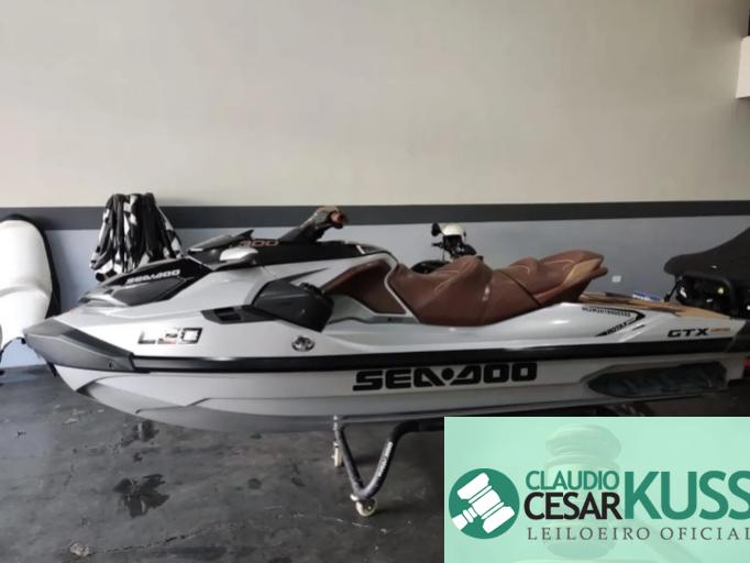 JET SKI SEA-DOO 300 HP 2018 JET SKI SEA-DOO 300 HP 2018