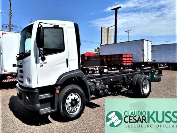 VOLKSWAGEN ROBUST 21/22 VOLKSWAGEN ROBUST 21/22