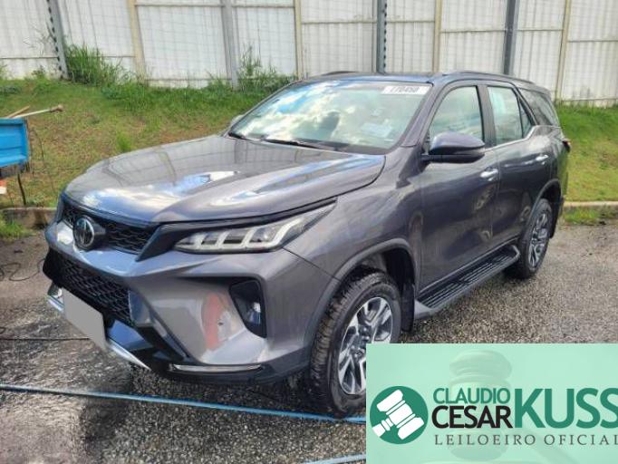 TOYOTA SW4 22/23 TOYOTA SW4 22/23