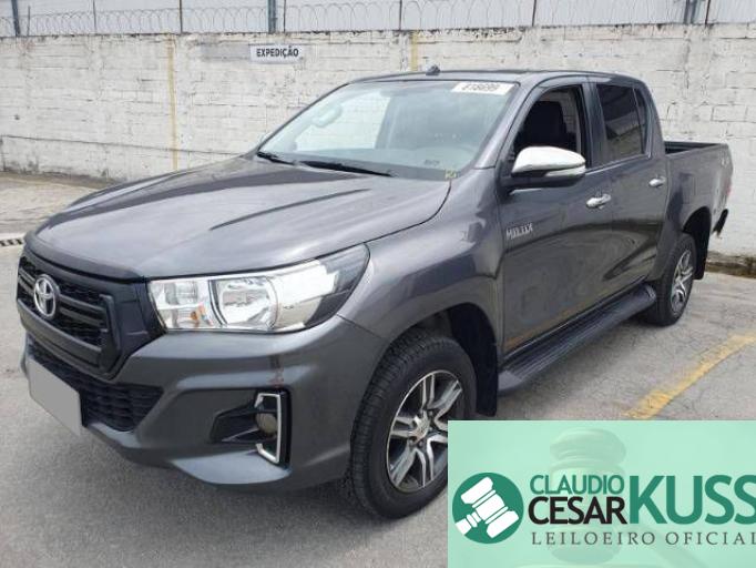 TOYOTA HILUX CD 19/19 TOYOTA HILUX CD 19/19