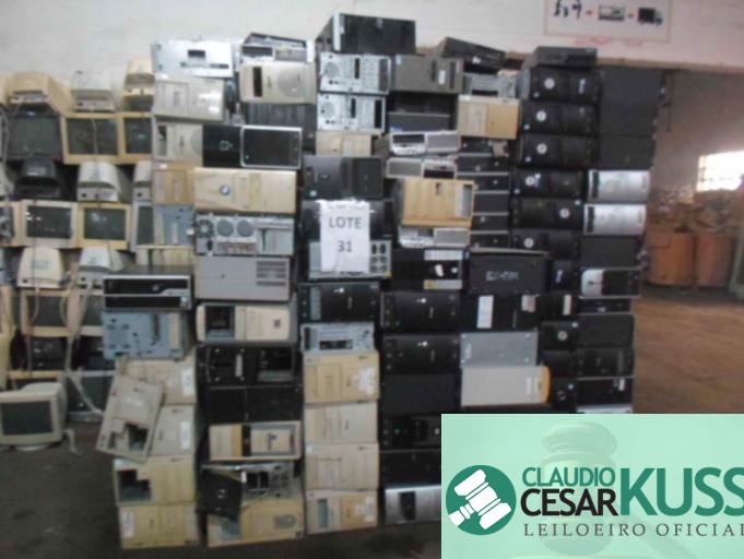 EQUIPAMENTOS DE INFORMÁTICA - 15.000 KG EQUIPAMENTOS DE INFORMÁTICA - 15.000 KG